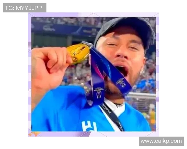 荣耀与梦想的象征足球比赛奖杯背后的故事与意义